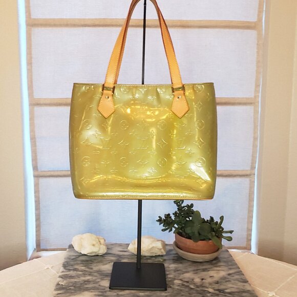 Louis Vuitton FULL INCLUSION Houston Tote - Vintage Green Vernis Leather - Picture 4 of 15